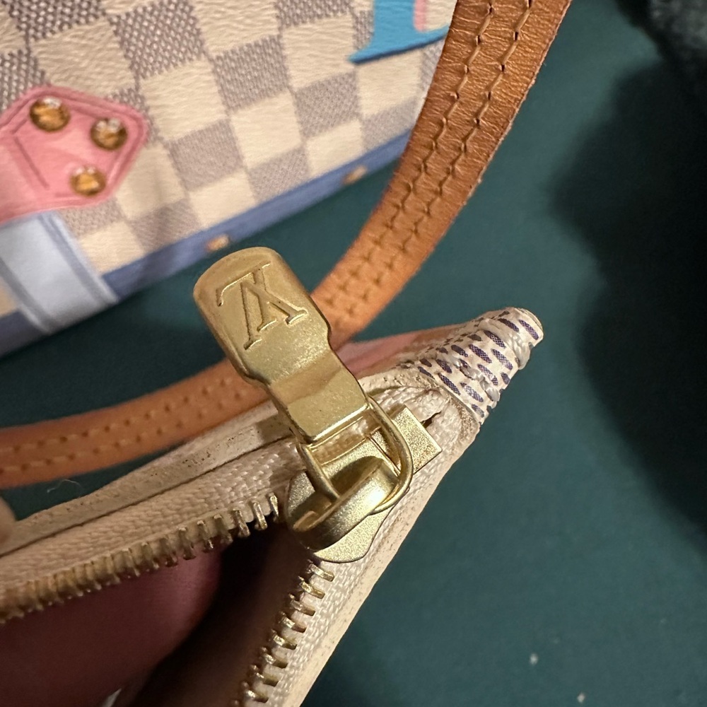 Limited Edition Damier Louis Vuitton Neverfull Trunk Edition GM - Picture 9 of 14